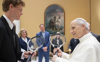 Il Papa sui social: chi gestisce la voce digitale del nuovo pontefice?